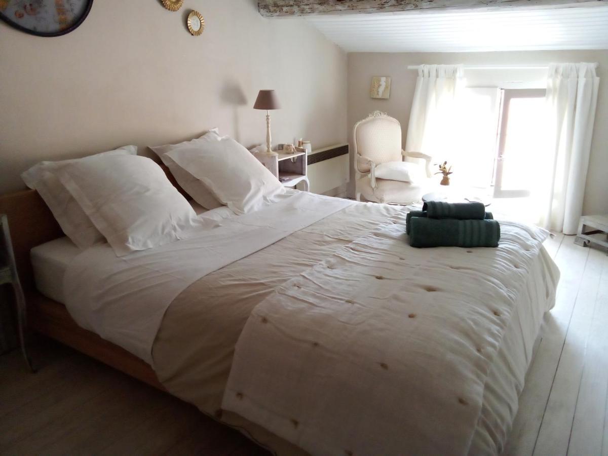 La Maison Perchee Aigues-Mortes Exteriör bild