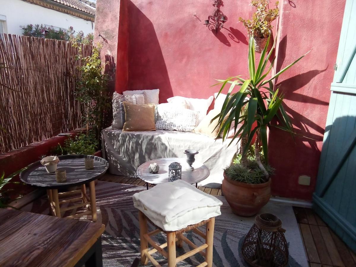 La Maison Perchee Aigues-Mortes Exteriör bild