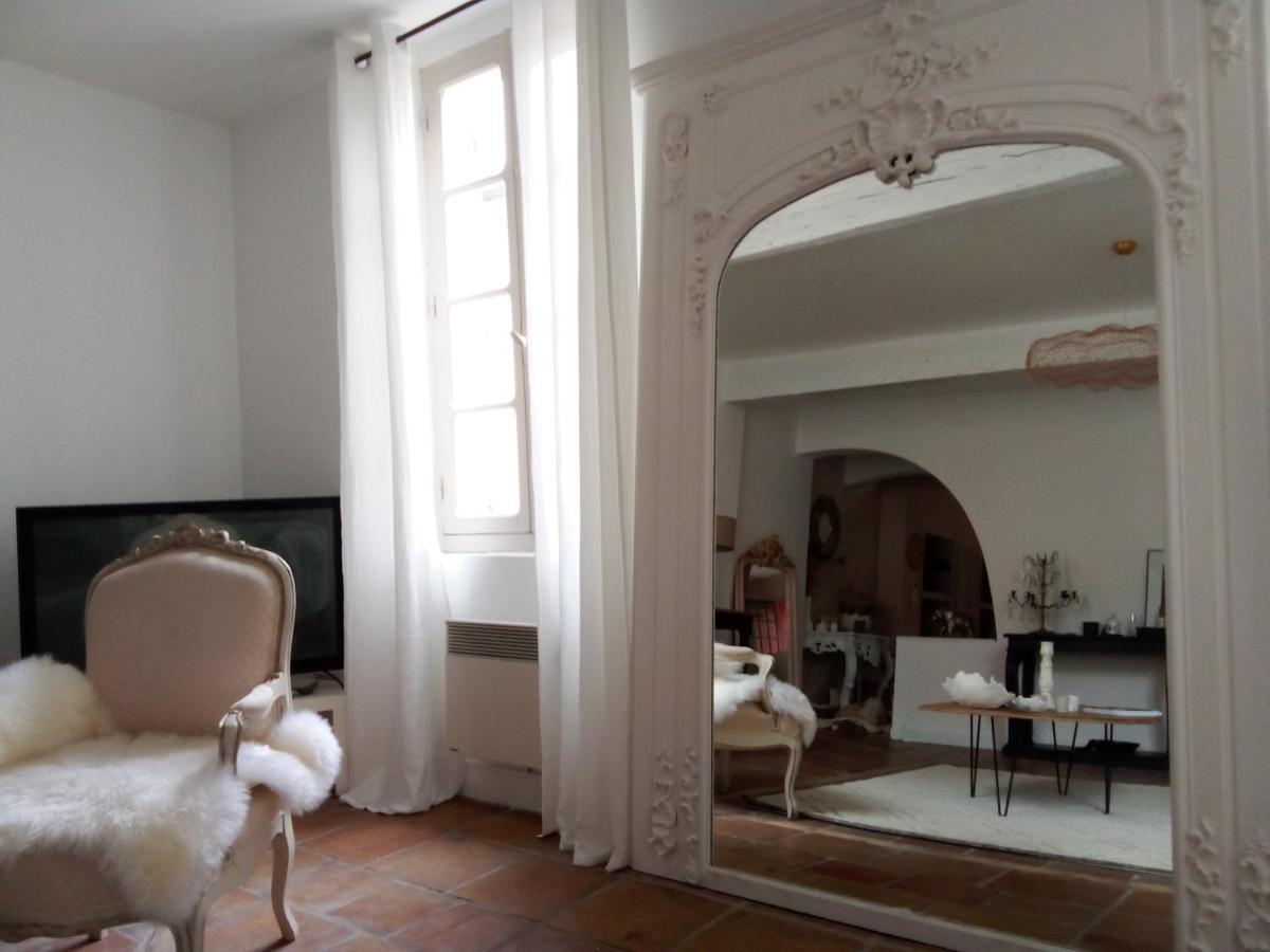 La Maison Perchee Aigues-Mortes Exteriör bild